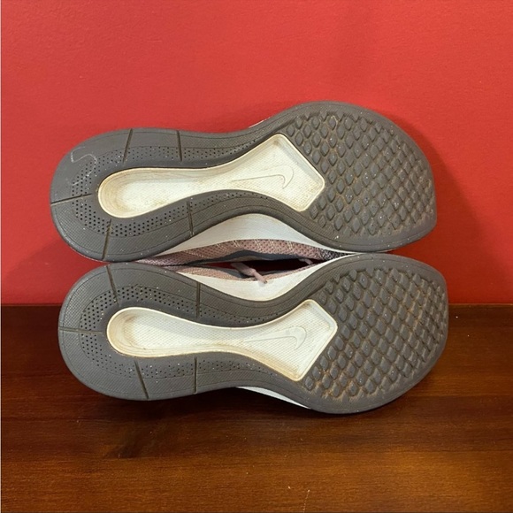 Nike dualtone racer athletic sneakers sz 7 - Picture 8 of 8